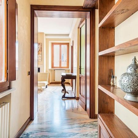 Apartment Under The Basilica Of Sant'Andrea Mantova Exterior photo