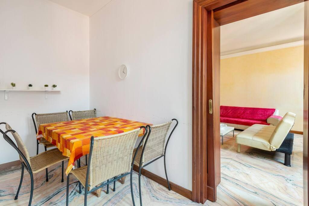 Apartment Under The Basilica Of Sant'Andrea Mantova Exterior photo